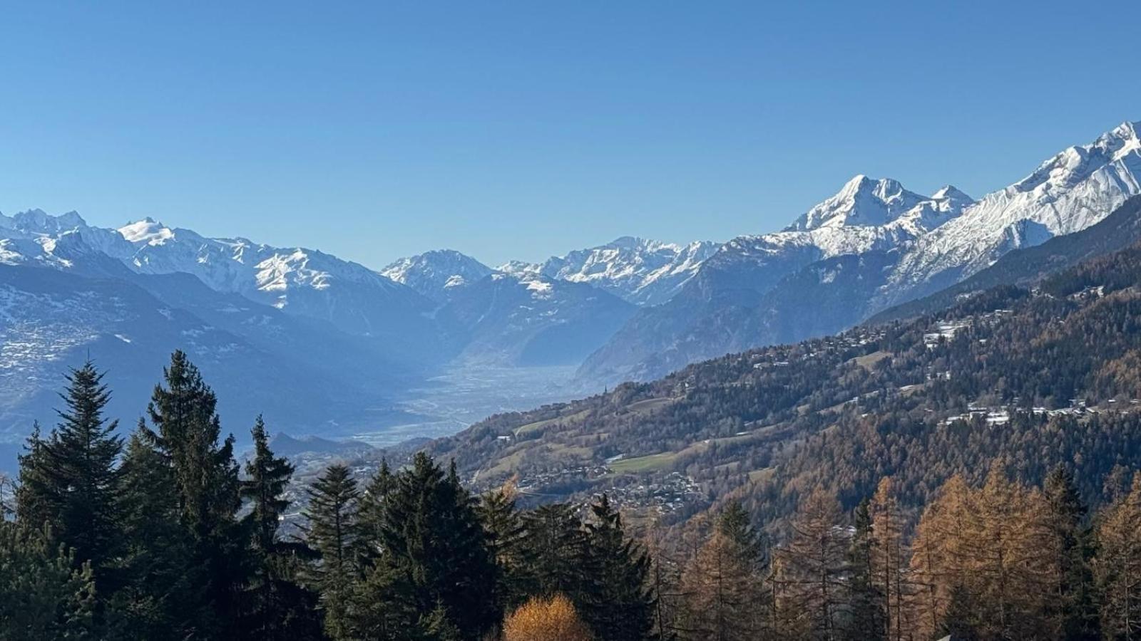 Residence Robin Des Bois, Crans-Montana, Luxueux Appartement Avec Vue Imprenable Exterior photo